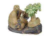 Statuina da compagnia per bonsai, anziano con bonsai 6x3,5x5 cm - CA-53B